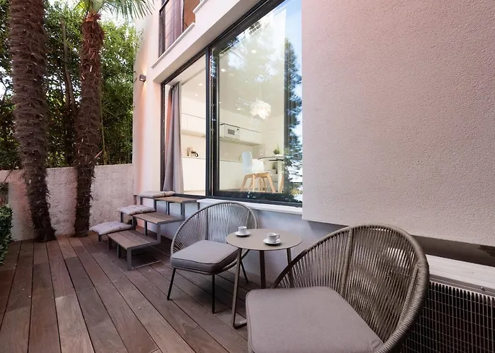 Rosa Del Mar Maisonette 4* Apartment